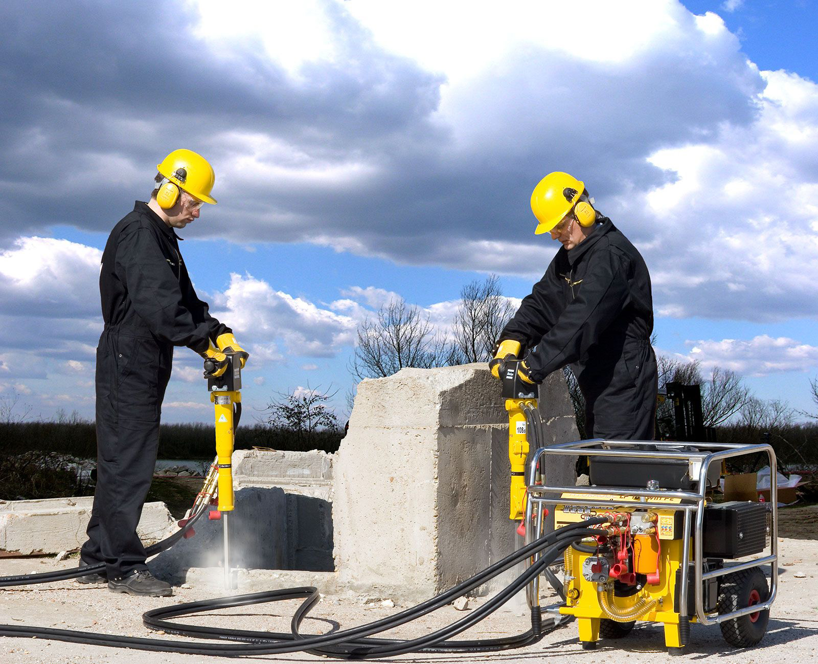 Atlas Copco Hyd Paving Breaker
