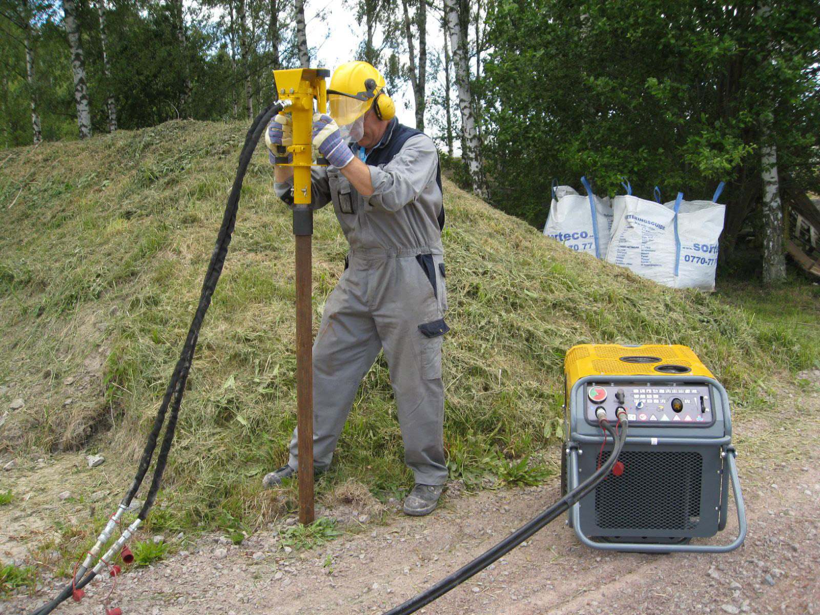 Atlas Copco Hyd Post Driver