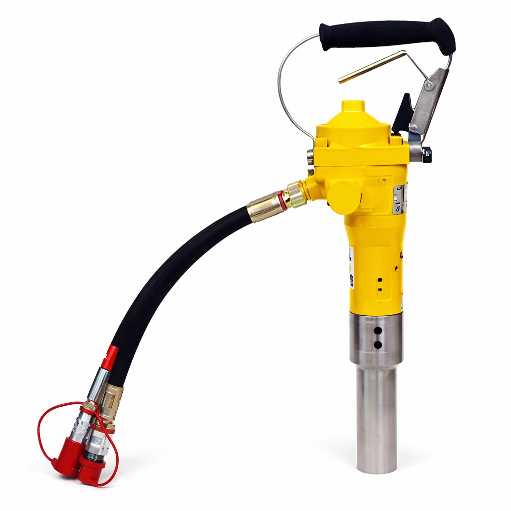 Atlas Copco KAPD-23 hydraulic post driver