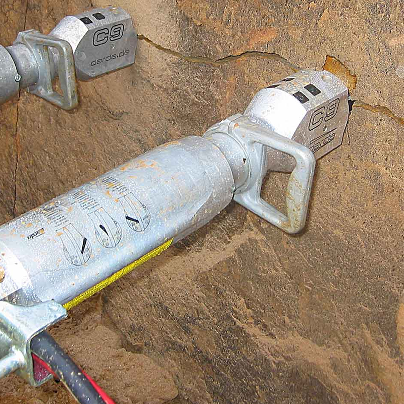 Darda Splitting Cylinder Size 9