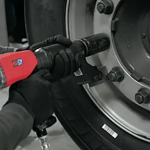 Chicago Pneumatic CP7600 Series - BlueTork Nutrunners - application