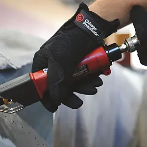 cpi-cp7900_application Chicago Pneumatic CP7900 Series - Saws - application