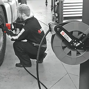 cpi-open_hr Chicago Pneumatic HOSE REEL 13 MM BSP HR9113 - application