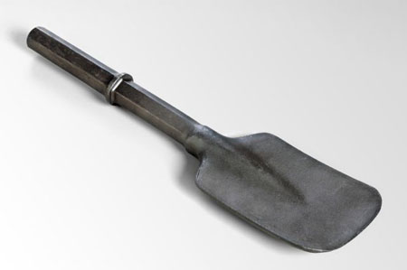 Paving Breaker Clay Spade - 1 1/8 X 6 Hex Shank X 4 1/2"